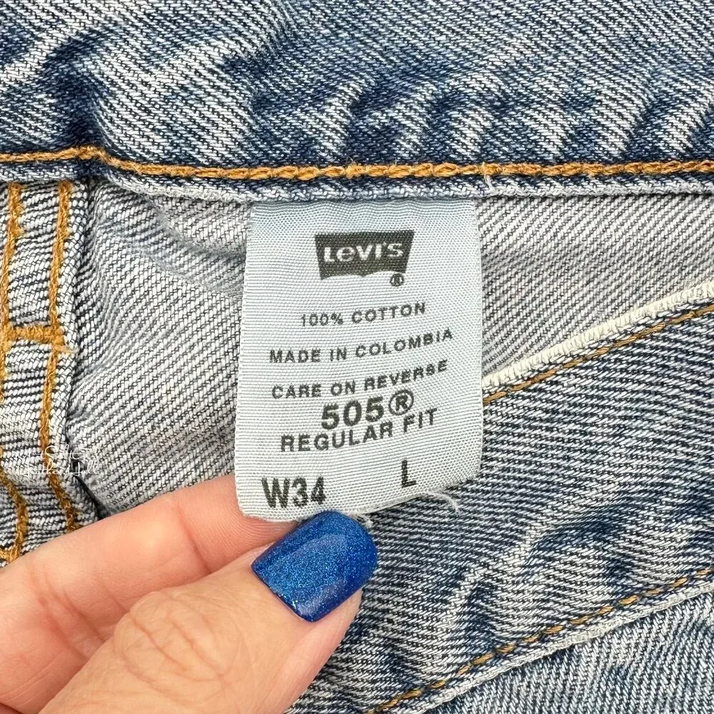 Vintage 1990's Levi's 505 Regular Fit Denim Shorts Size 34 Men's